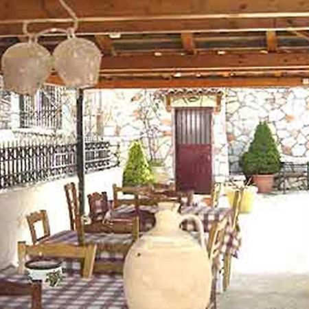 Lithos Otel Priólithos Dış mekan fotoğraf